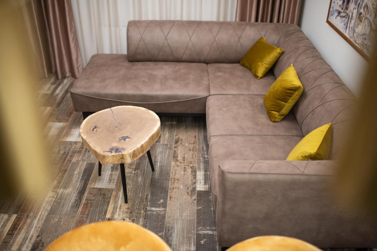 Apartmani Milanovic 비옐리나 외부 사진