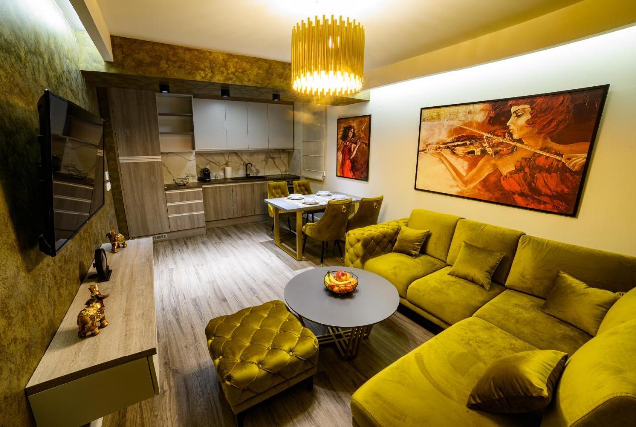 Apartmani Milanovic 비옐리나 외부 사진
