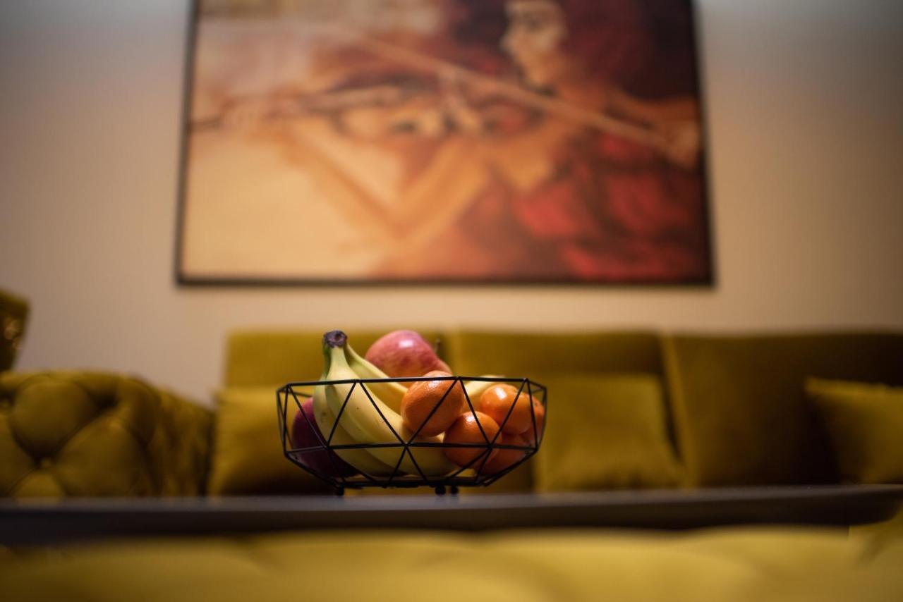 Apartmani Milanovic 비옐리나 외부 사진
