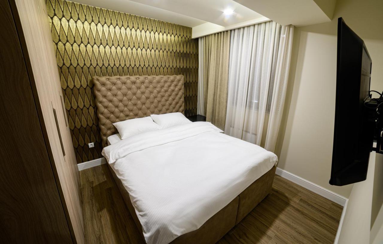 Apartmani Milanovic 비옐리나 외부 사진